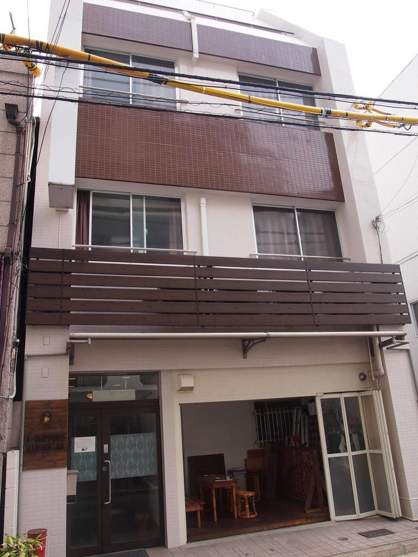 J-Hoppers Hiroshima Guesthouse Extérieur photo